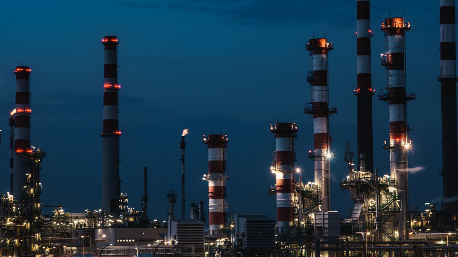Site pétrochimique de la région PACA